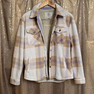 Sage Collective Women's Cream Lavender Plush Shirt Shacket Small